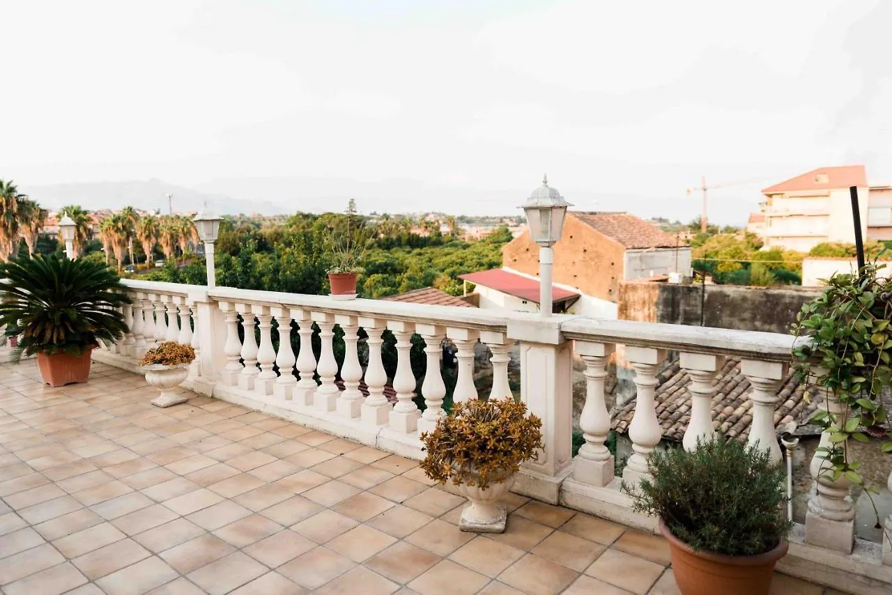 Terrazza Angela Villa Fiumefreddo di Sicilia Italy